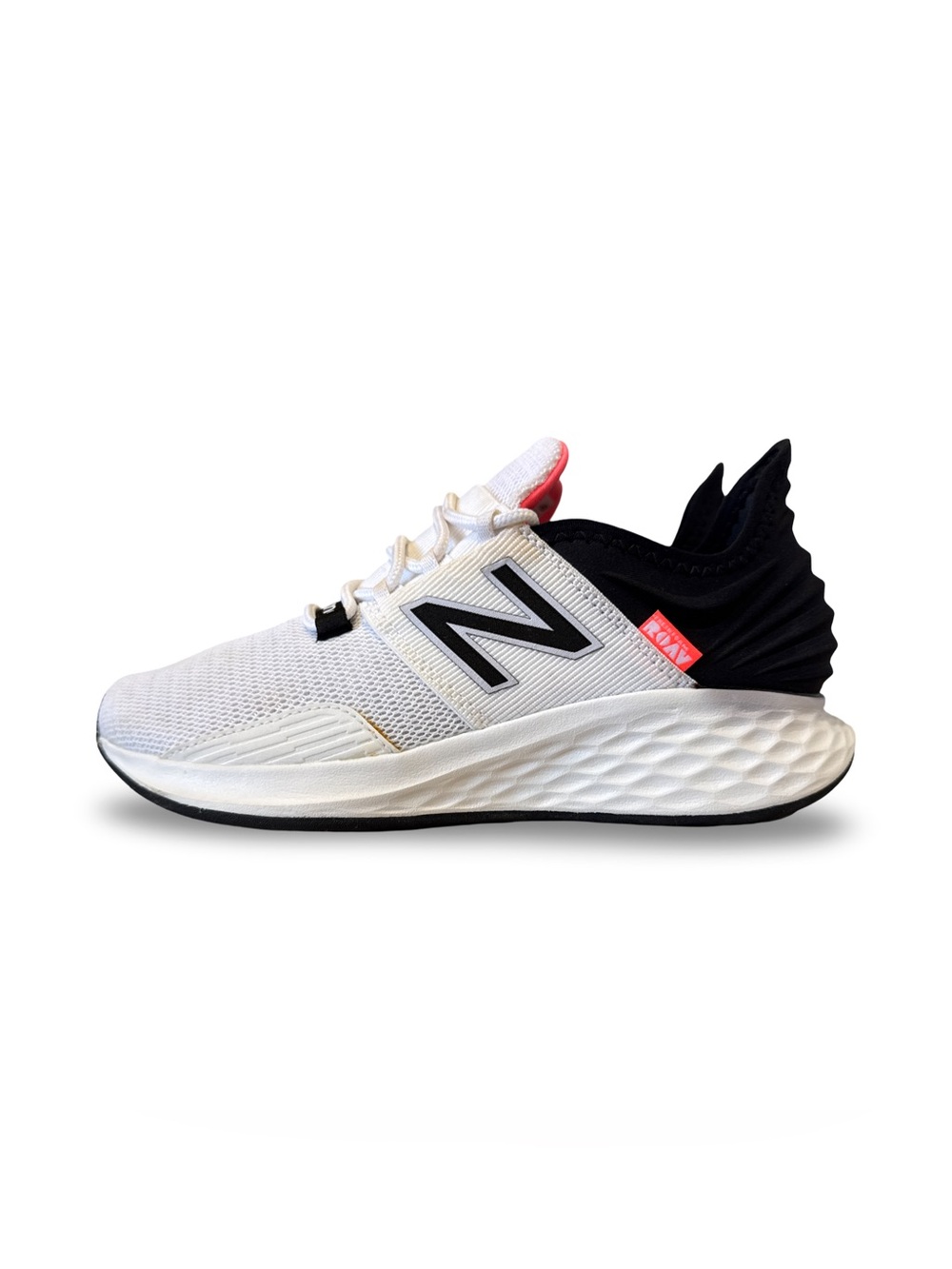 New Balance Women’s Fresh Foam Roav WROAVLW White Running Shoes Sneakers Sz 6.5